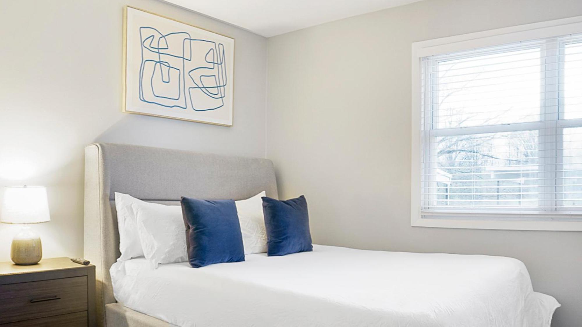 Fountain Parc Apartments By Barsala Indianapolis Room photo